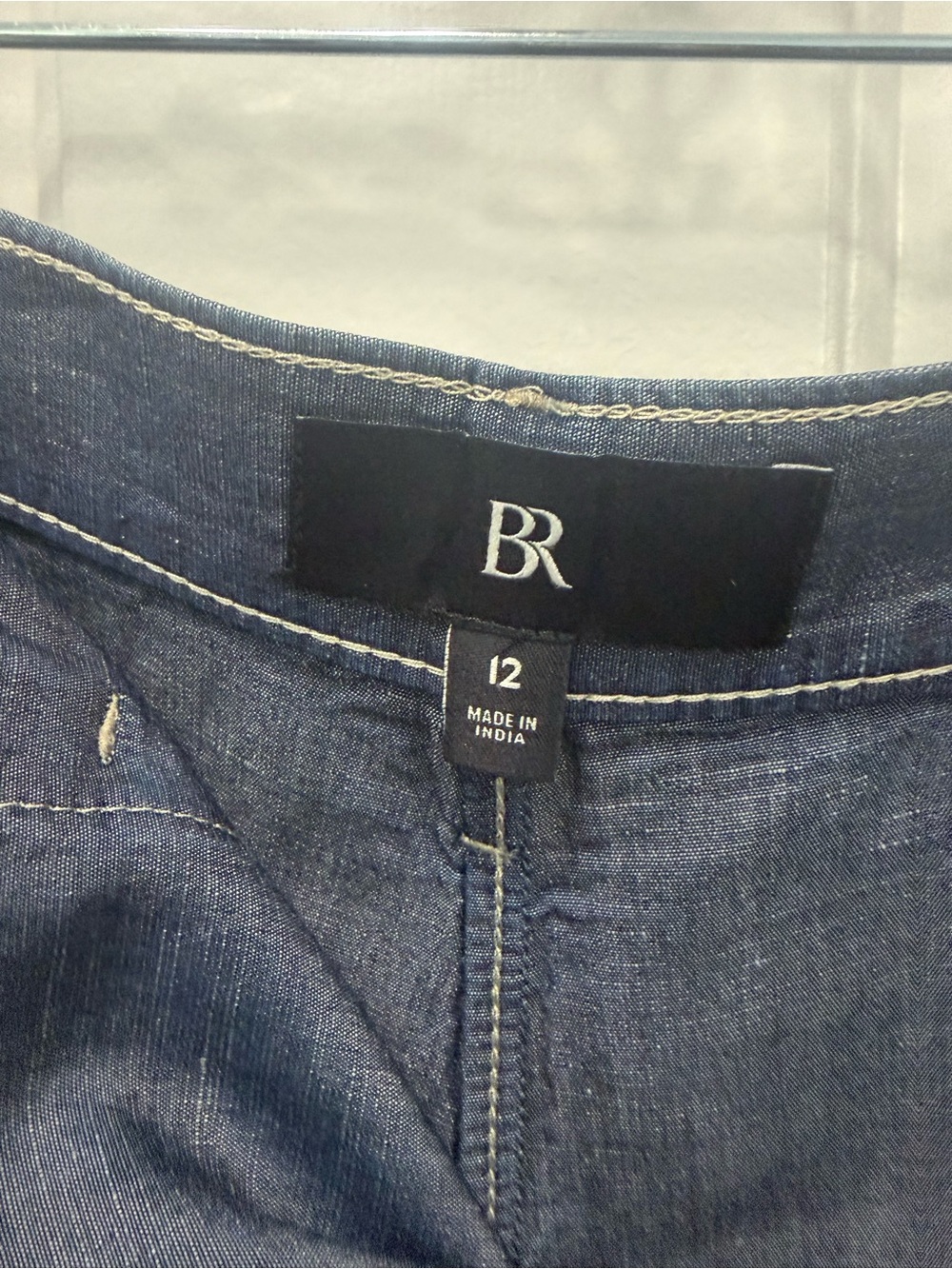 Banana Republic Midi Skirt - Picture 5 of 11